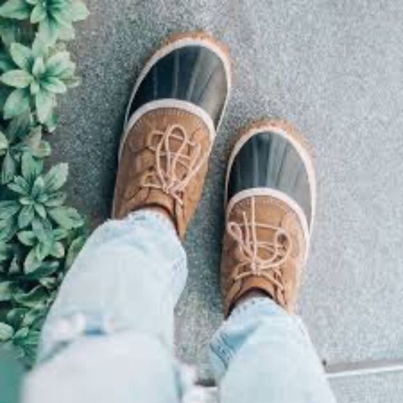 Sorel Out And About Women's Waterproof Classic Tan/Black Ankle Boots Sz 8.5 - Picture 1 of 9